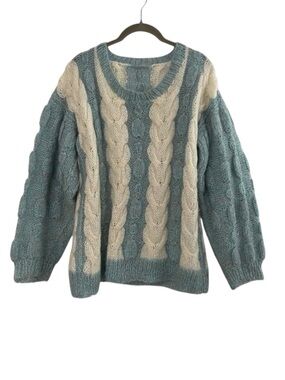 Vintage Blue Cream Cable Knit Oversized Fuzzy‎ Mohair Style Sweater  medium